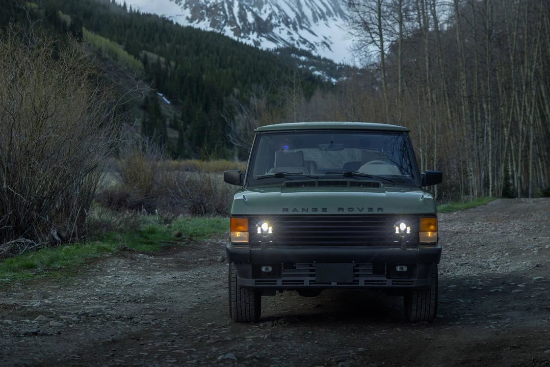 1995 Land Rover Range Rover Classic - Image 6 of 31