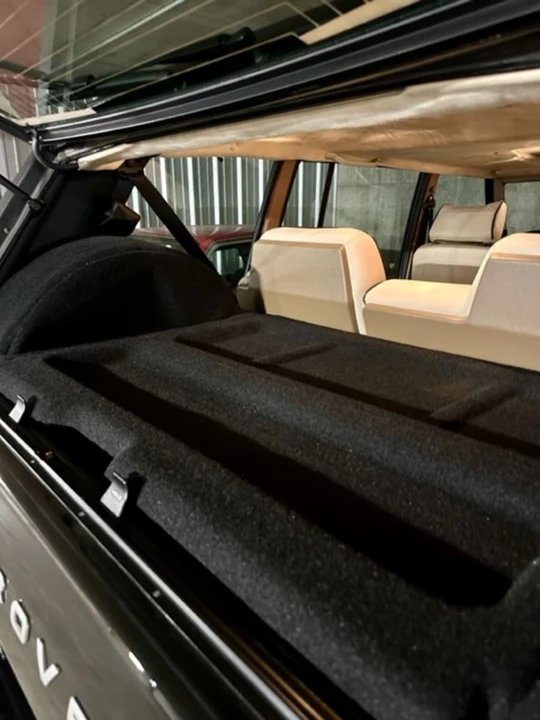 1995 Land Rover Range Rover Classic - Image 18 of 23