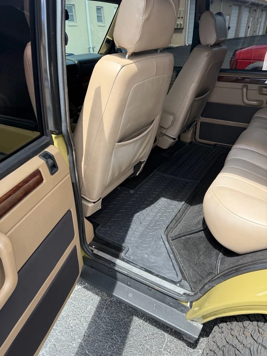1995 Land Rover Range Rover Classic - Image 19 of 31