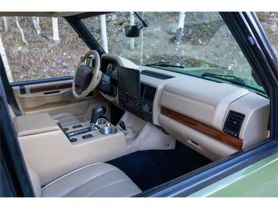 1995 Land Rover Range Rover Classic - Image 10 of 31