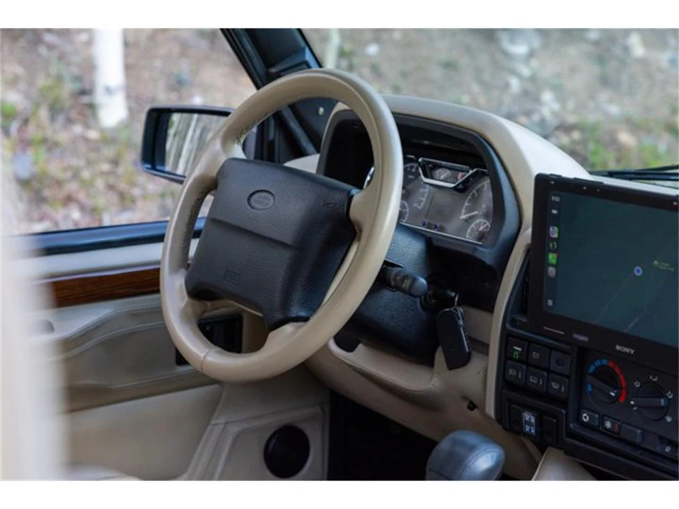 1995 Land Rover Range Rover Classic - Image 16 of 31