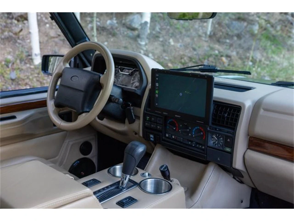 1995 Land Rover Range Rover Classic - Image 13 of 31