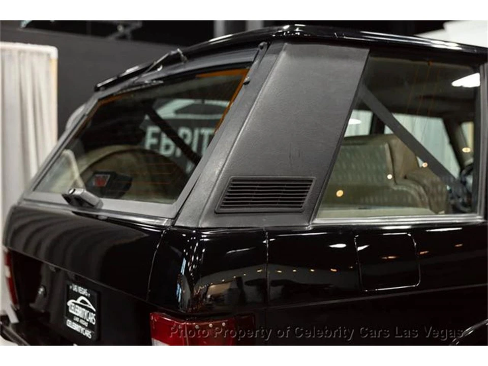 1995 Land Rover Range Rover Classic - Image 13 of 31