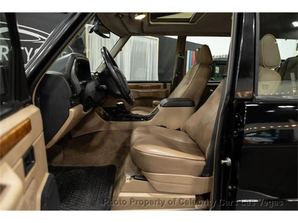1995 Land Rover Range Rover Classic - Image 3 of 31