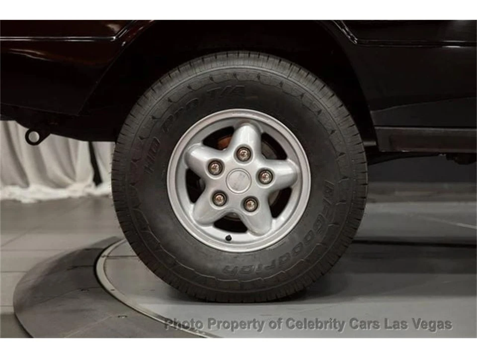 1995 Land Rover Range Rover Classic - Image 11 of 31