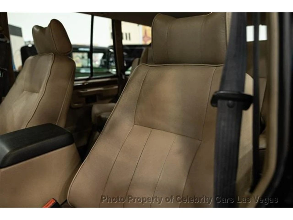 1995 Land Rover Range Rover Classic - Image 25 of 31