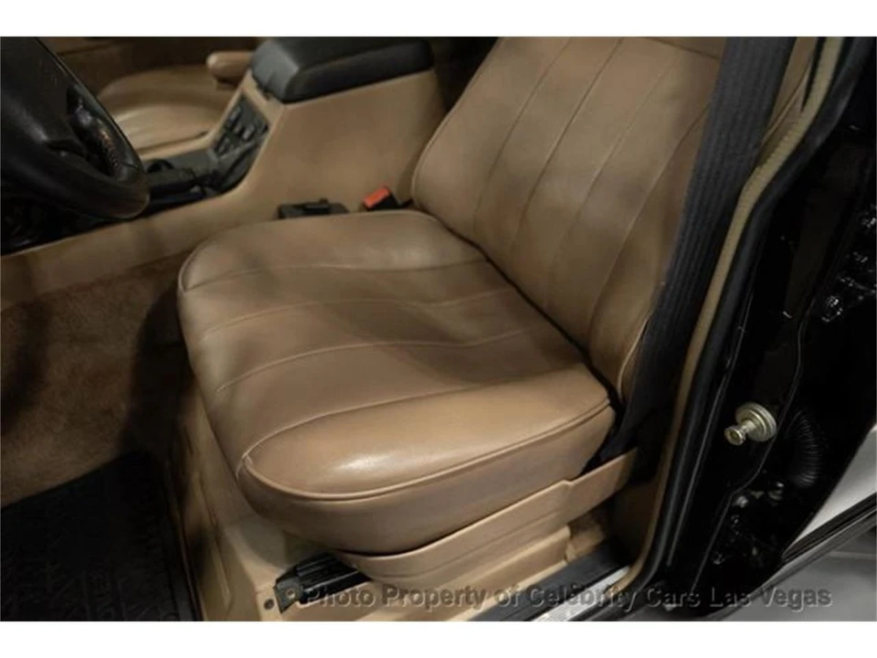 1995 Land Rover Range Rover Classic - Image 24 of 31
