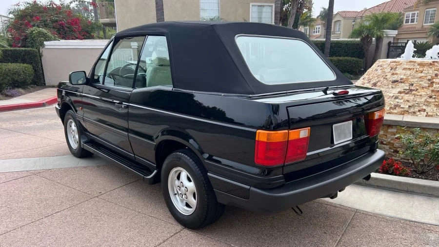 1995 Land Rover Range Rover Classic - Image 8 of 13