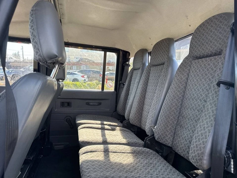 1995 Land Rover Defender - Image 10 of 20