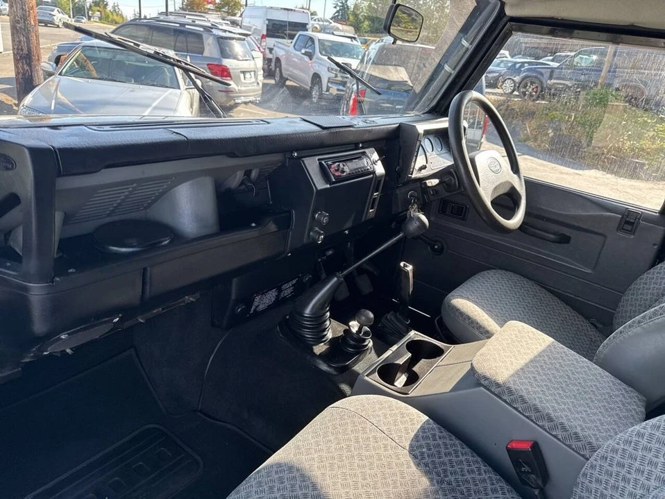1995 Land Rover Defender - Image 12 of 20