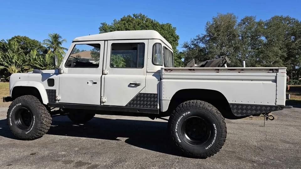 1995 Land Rover Defender 130 - Image 3 of 19