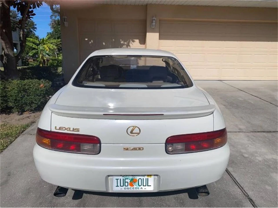 1995 Lexus LS 2nd Gen - Image 6 of 11