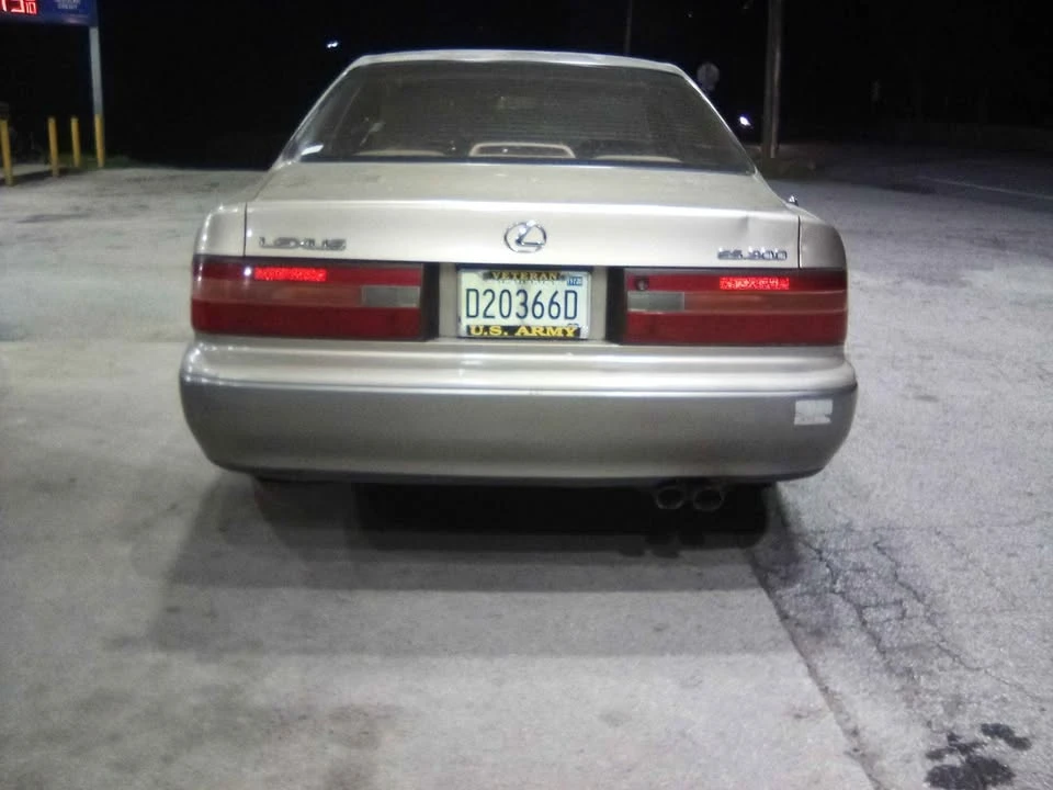 1995 Lexus ES 2nd Gen - Image 13 of 19