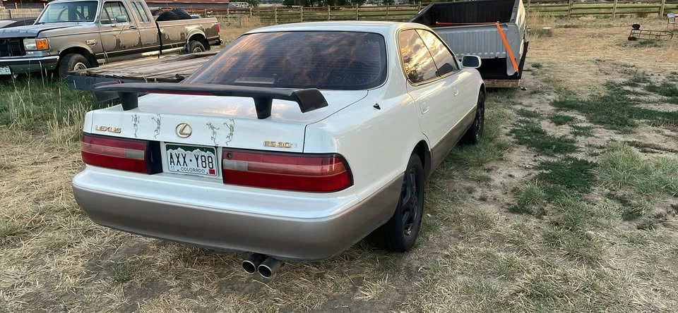 1995 Lexus ES 2nd Gen - Image 4 of 11