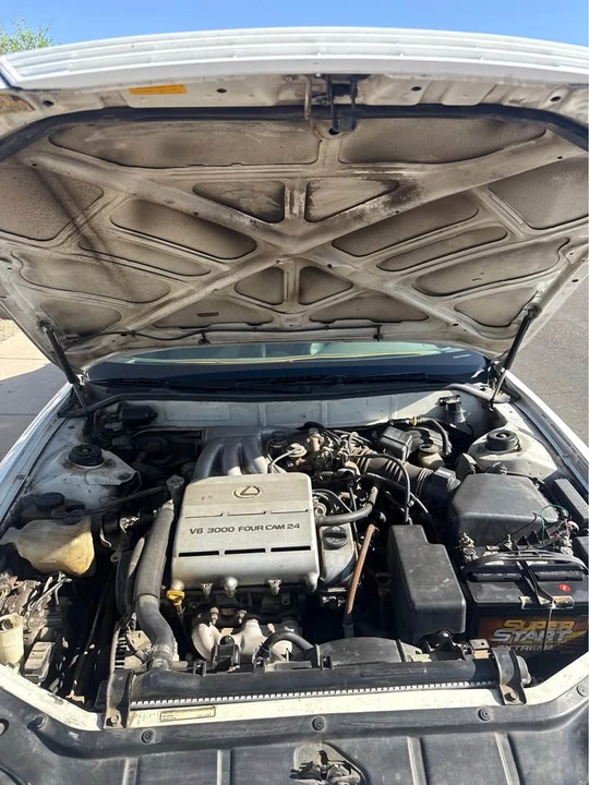 1995 Lexus ES 2nd Gen - Image 3 of 8
