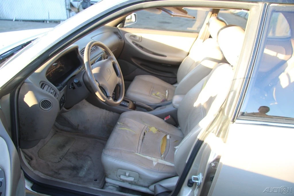 1995 Lexus ES 2nd Gen - Image 12 of 21