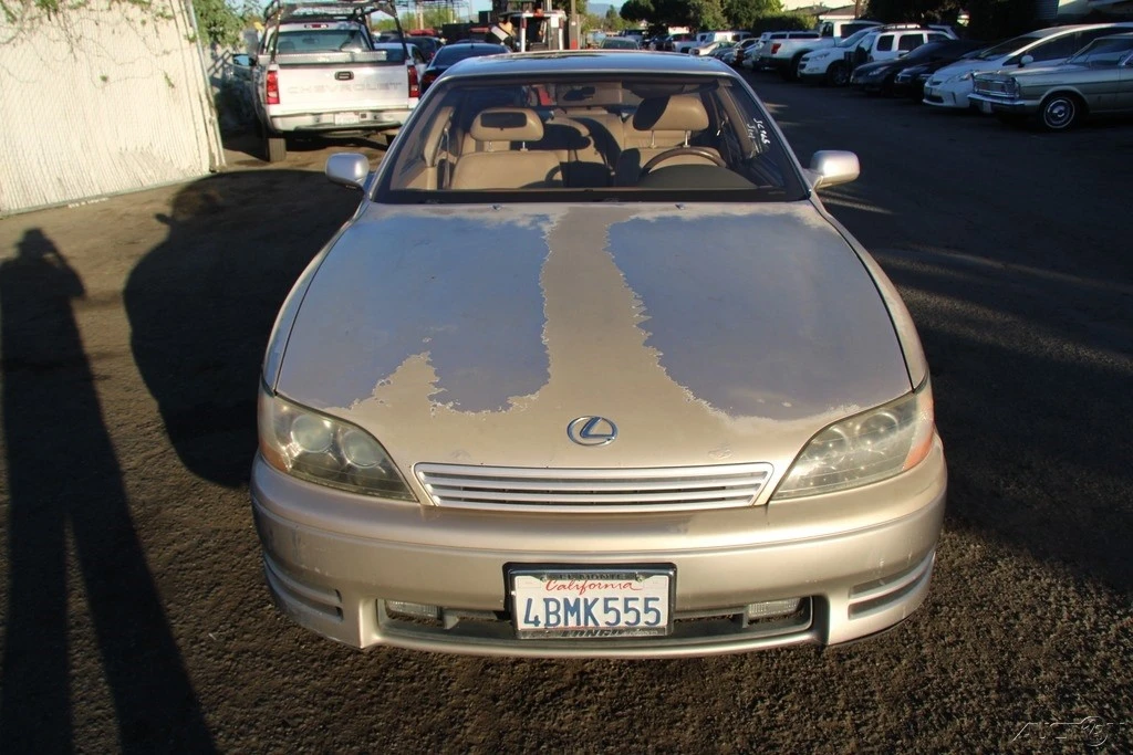 1995 Lexus ES 2nd Gen - Image 9 of 21