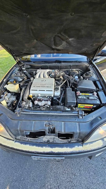 1995 Lexus ES 2nd Gen - Image 8 of 10