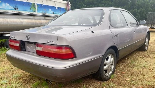 1995 Lexus ES 2nd Gen - Image 7 of 16