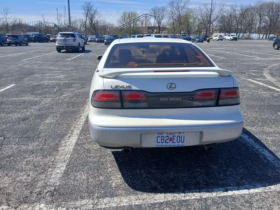 1995 Lexus GS 1st Gen - Image 3 of 6