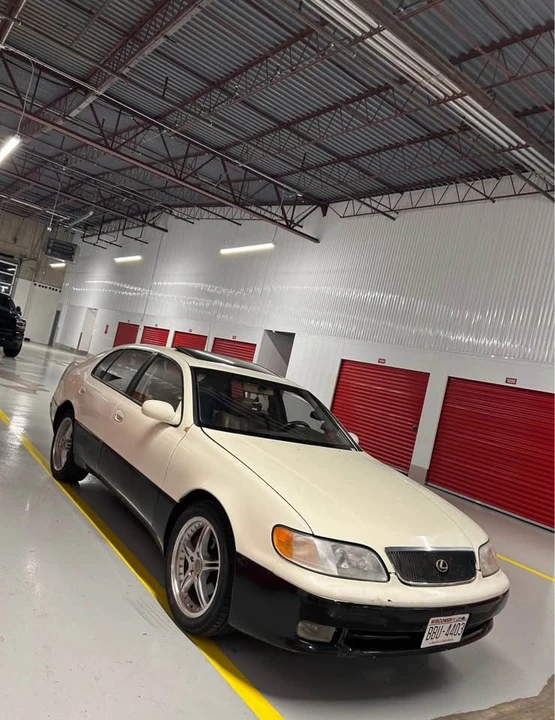 1995 Lexus GS 1st Gen - Image 3 of 4