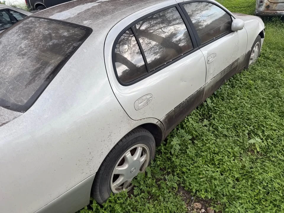 1995 Lexus GS 1st Gen - Image 6 of 7