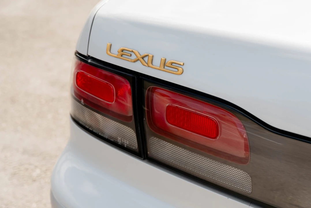1995 Lexus GS 1st Gen - Image 22 of 31