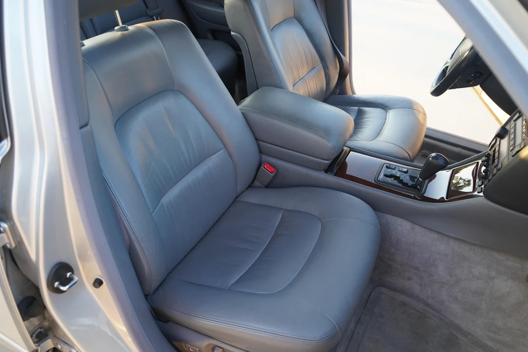 1995 Lexus LS 2nd Gen - Image 31 of 31