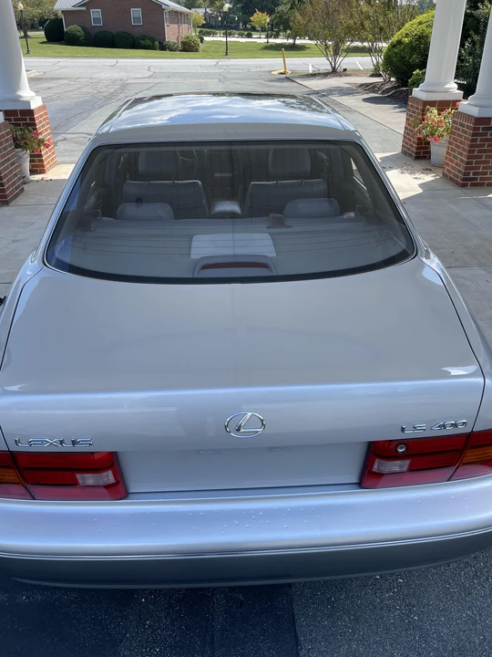 1995 Lexus LS 2nd Gen - Image 20 of 31