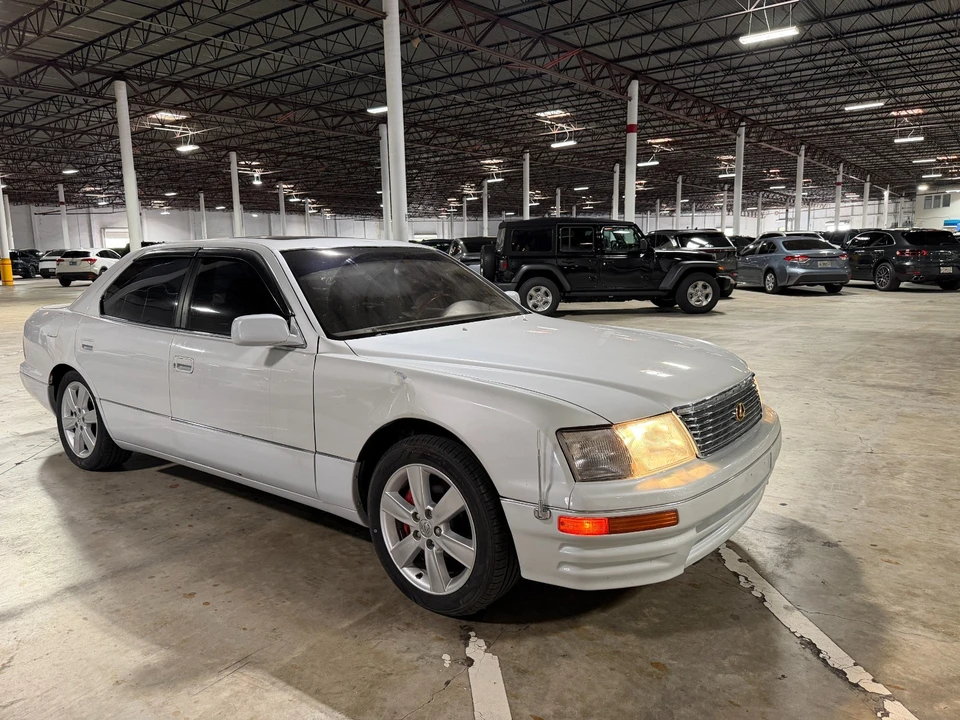 1995 Lexus LS 2nd Gen - Image 3 of 31