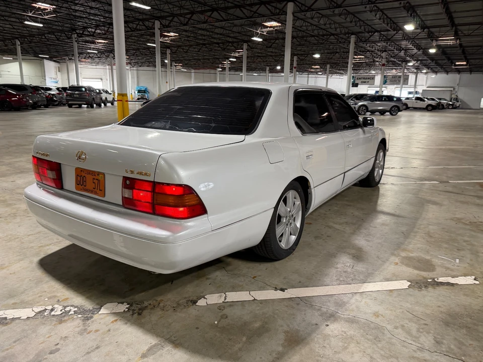 1995 Lexus LS 2nd Gen - Image 5 of 31