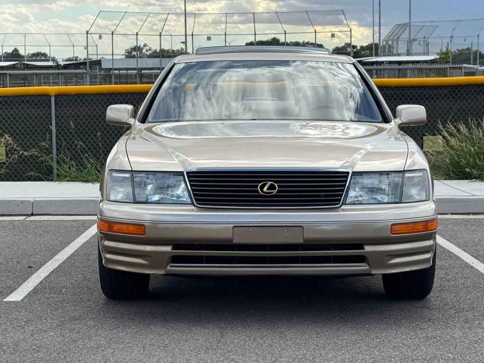 1995 Lexus LS 2nd Gen - Image 6 of 31