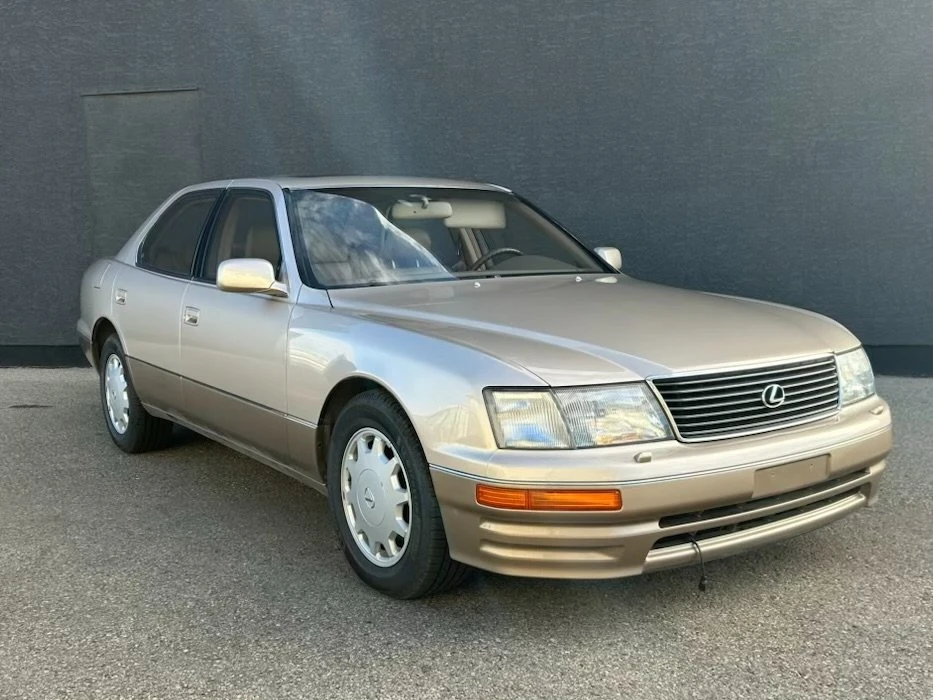 1995 Lexus LS 2nd Gen - Image 3 of 16