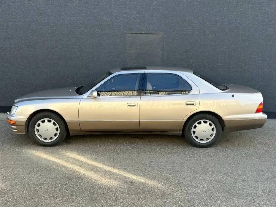 1995 Lexus LS 2nd Gen - Image 5 of 16