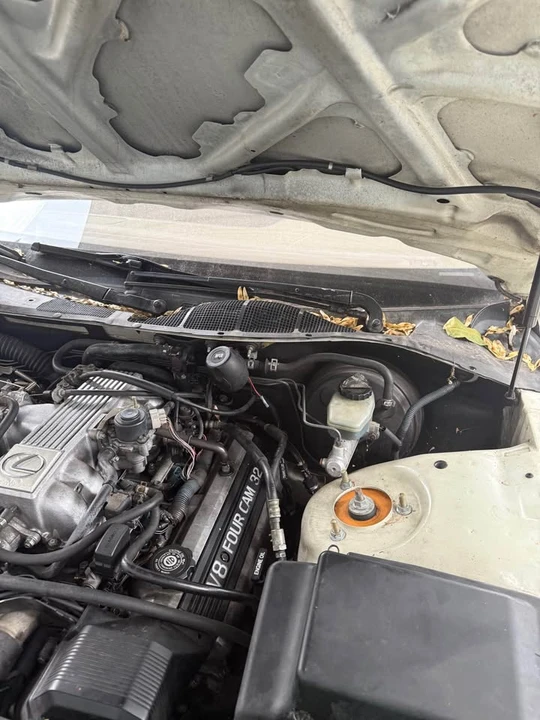1995 Lexus LS 2nd Gen - Image 6 of 13