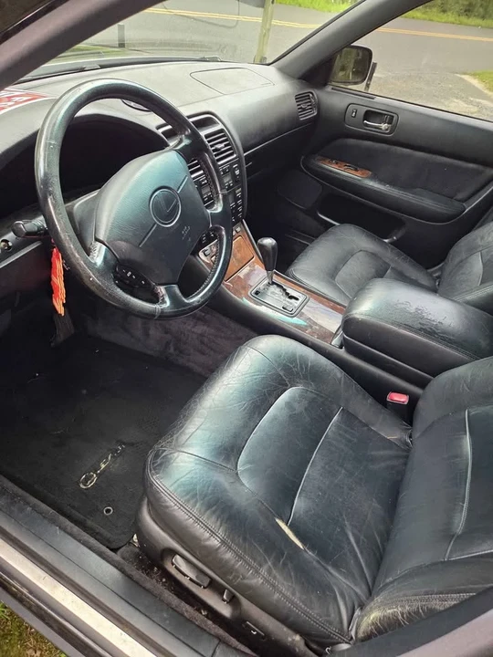 1995 Lexus LS 2nd Gen - Image 6 of 15