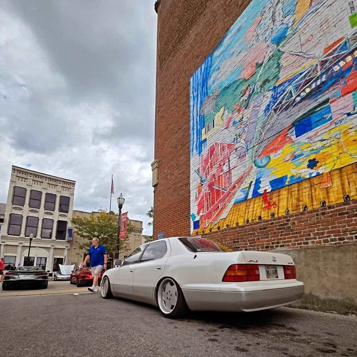 1995 Lexus LS 2nd Gen - Image 3 of 4