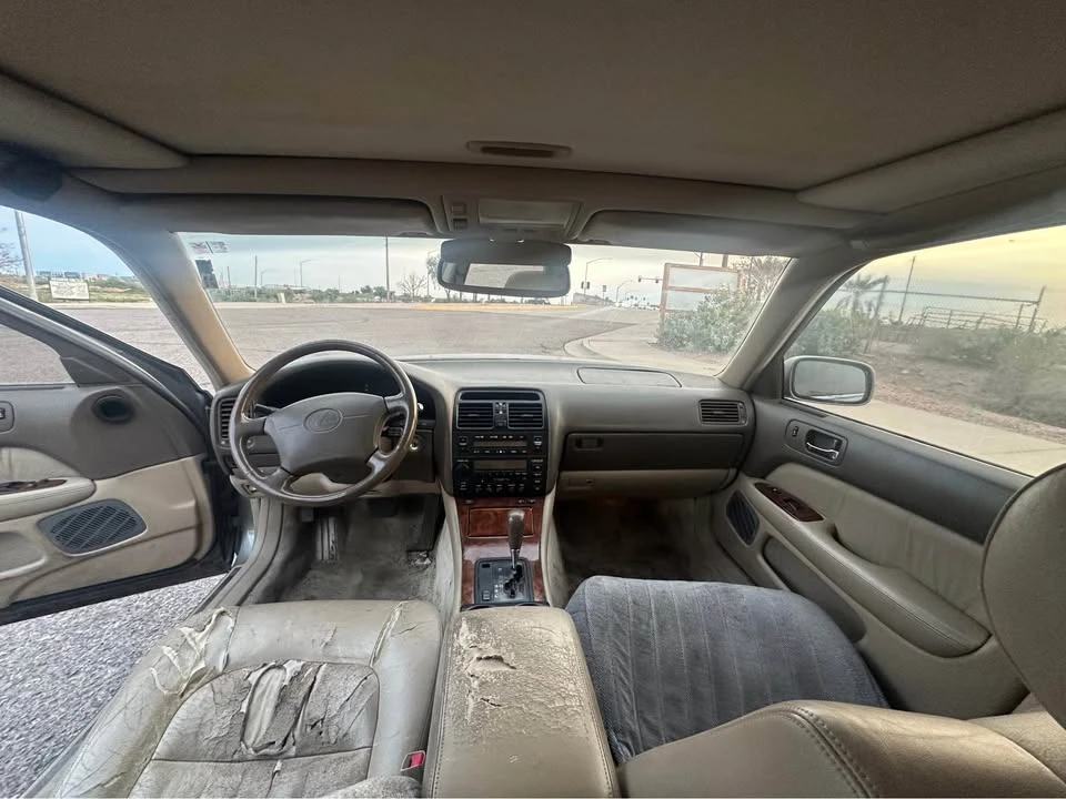 1995 Lexus LS 2nd Gen - Image 7 of 10