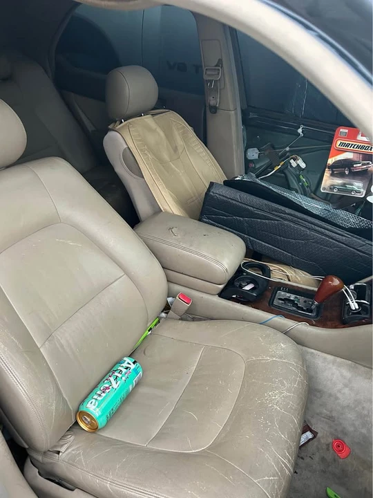 1995 Lexus LS 2nd Gen - Image 3 of 6