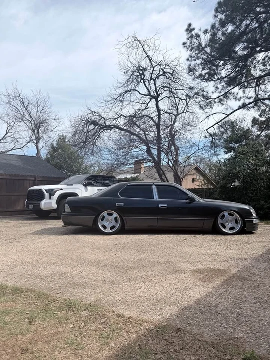 1995 Lexus LS 2nd Gen - Image 6 of 7