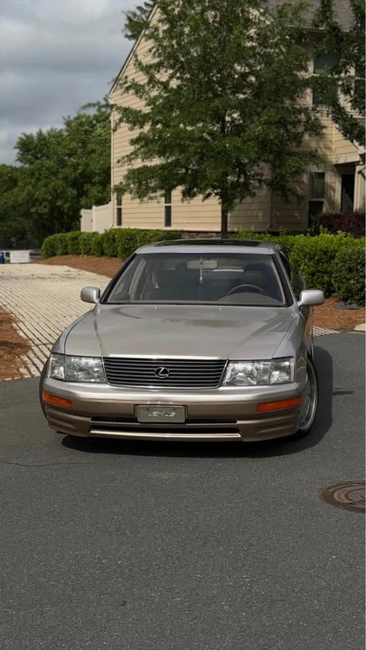 1995 Lexus LS 2nd Gen - Image 7 of 17