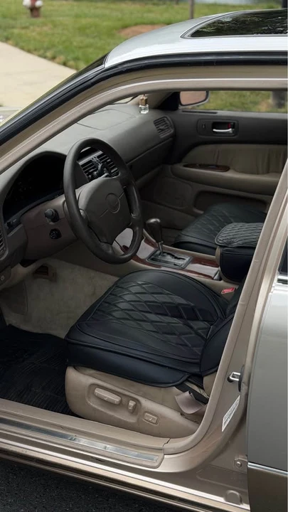 1995 Lexus LS 2nd Gen - Image 10 of 17