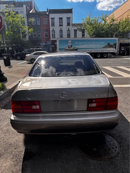 1995 Lexus LS 2nd Gen - Image 4 of 17