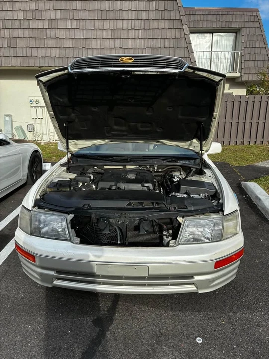 1995 Lexus LS 2nd Gen - Image 6 of 7
