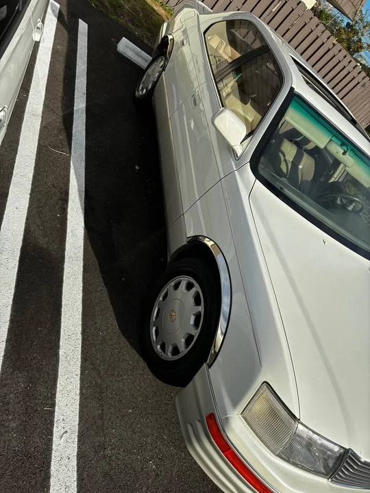 1995 Lexus LS 2nd Gen - Image 4 of 7