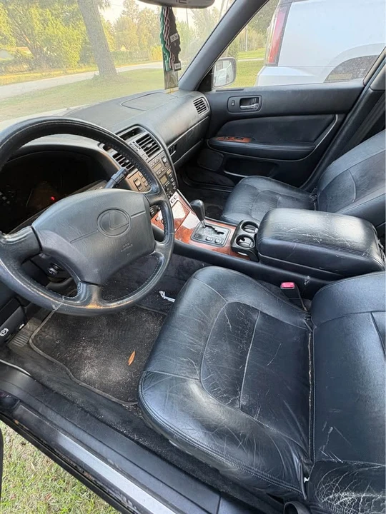 1995 Lexus LS 2nd Gen - Image 7 of 12
