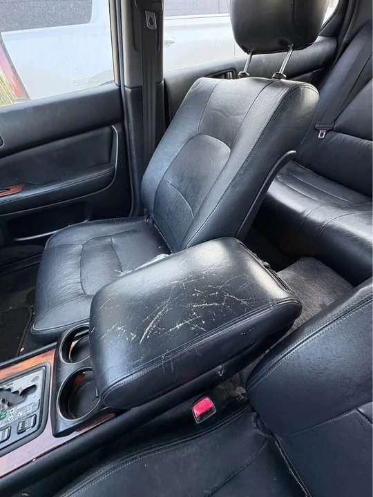 1995 Lexus LS 2nd Gen - Image 10 of 12