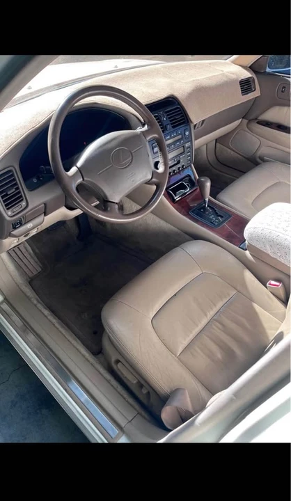 1995 Lexus LS 2nd Gen - Image 4 of 8