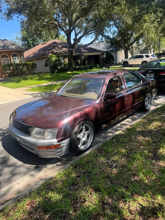 1995 Lexus LS 2nd Gen - Image 6 of 11