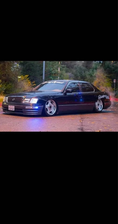 1995 Lexus LS 2nd Gen - Image 4 of 10